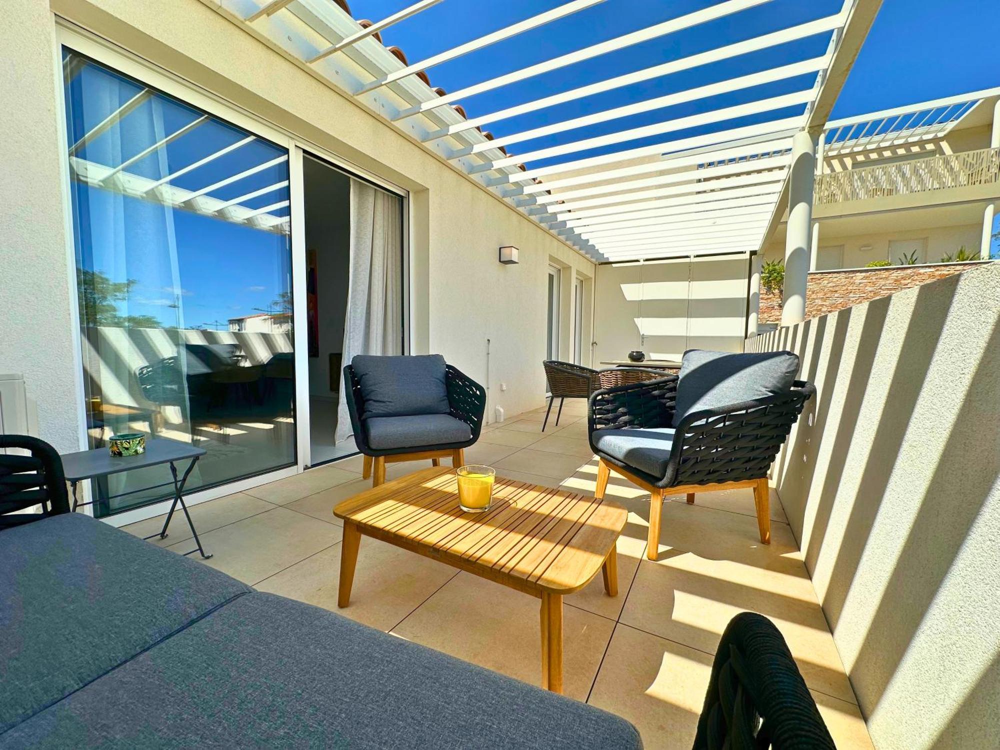 Le Square D'Evan - Appartement De Standing - Grande Terrasse Exterieure - Climatisation Saint-Aunes Exteriör bild